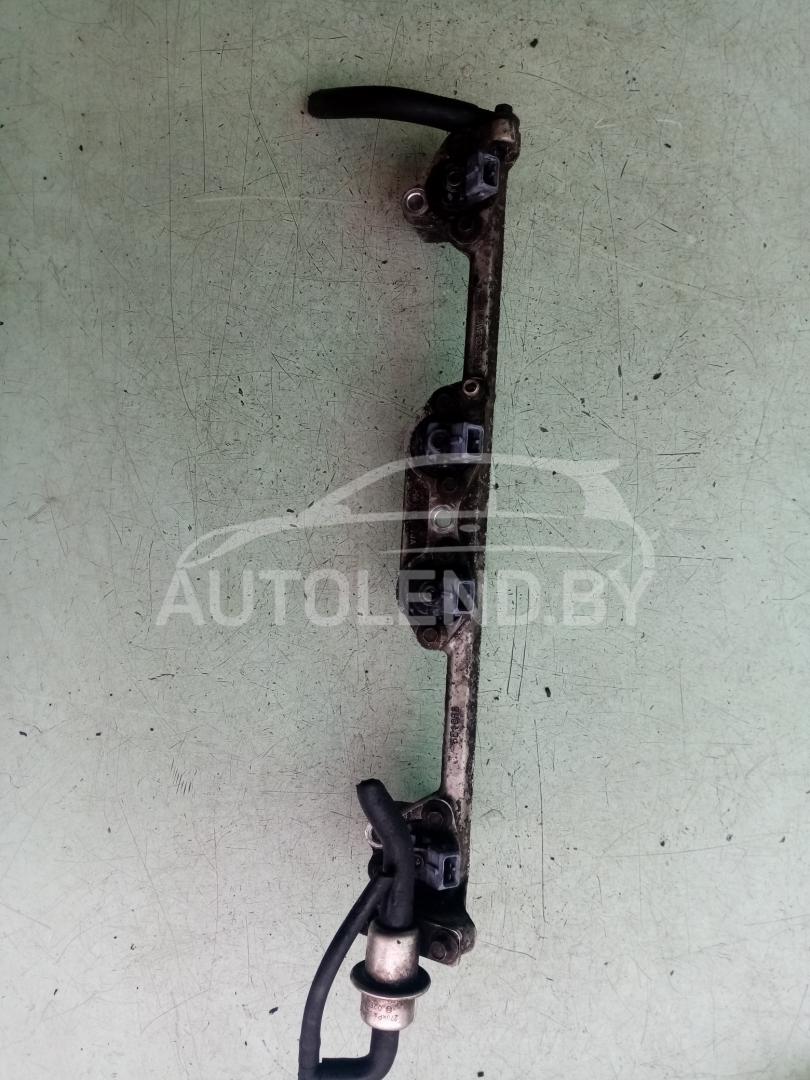 форсунка Ford Galaxy 1 поколение 1996, 2.0 л., бензин, МКПП, минивэн, 95WF-9D280-BA - фото №1