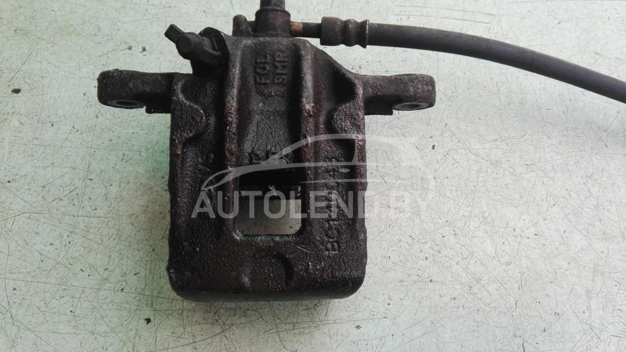 суппорт задний правый Hyundai Santa Fe 1 поколение (SM) 2002, 2.0 л., дизель, МКПП, минивэн, BC140046 - фото №1