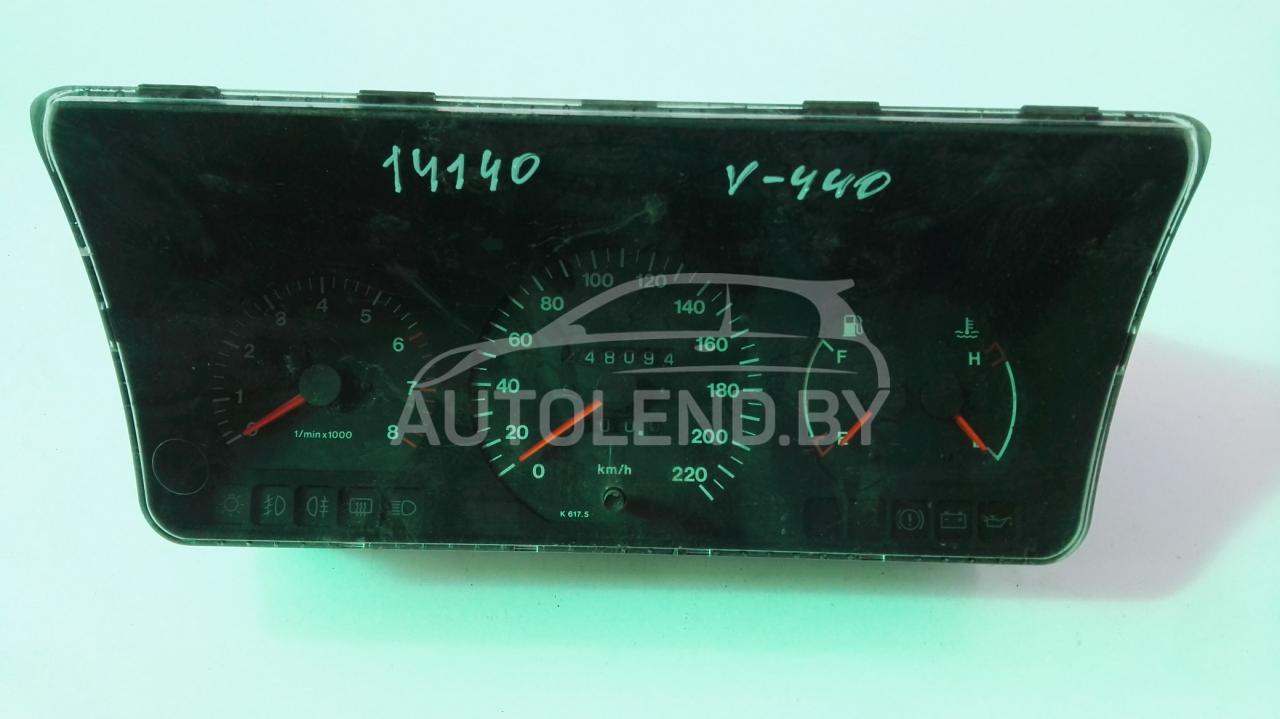 щиток приборов (приборная панель) Volvo 440 1 поколение 1992, 1.8 л., бензин, МКПП, хетчбэк 5 дв. - фото №1
