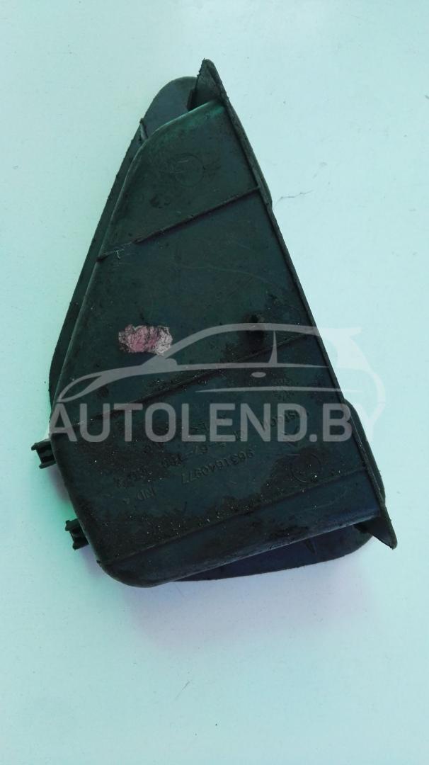 бардачок Citroen C5 1 поколение 2001, 2.0 л., дизель, МКПП, хетчбэк 5 дв., 9631640977 - фото №1