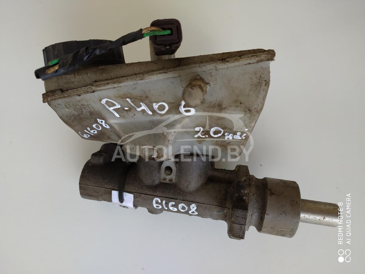 цилиндр тормозной главный Peugeot 406 1 поколение 1999, 2.0 л., дизель, МКПП, седан, 311940 - фото №1
