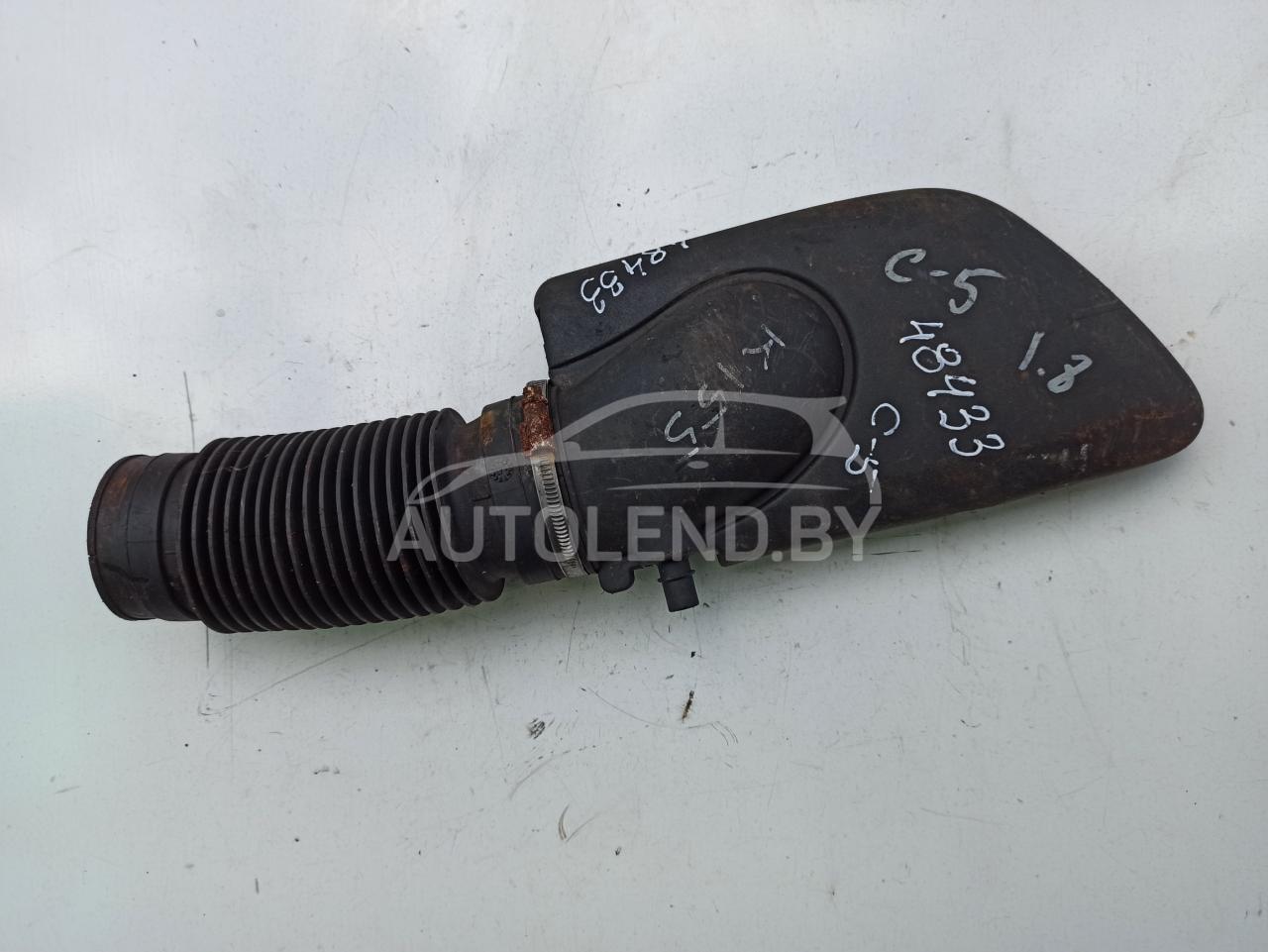воздуховод (дефлектор) радиатора Citroen C5 1 поколение 2001, 1.8 л., бензин, МКПП, хетчбэк 5 дв., 9628084980 - фото №1