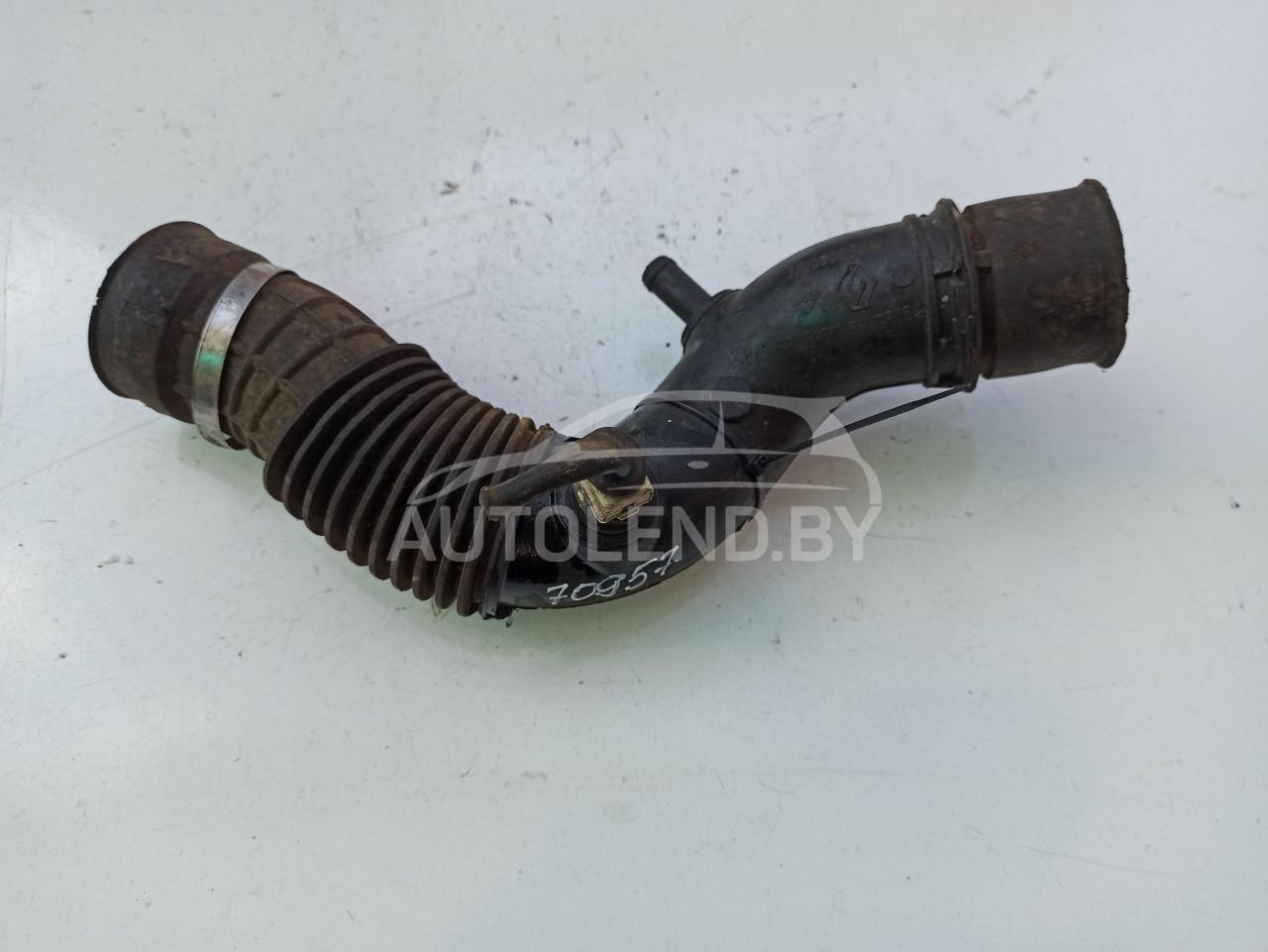 гофра инжектора Renault Scenic 1 поколение 1997, 1.6 л., бензин, МКПП, минивэн, 7700866642 - фото №1