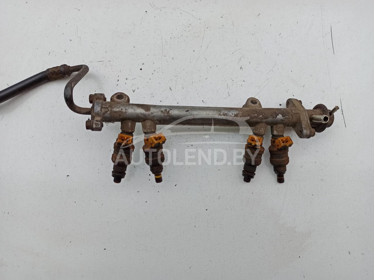 форсунка Hyundai Pony X2 1993, 1.5 л., бензин, МКПП, седан, 9250930003 - фото №1