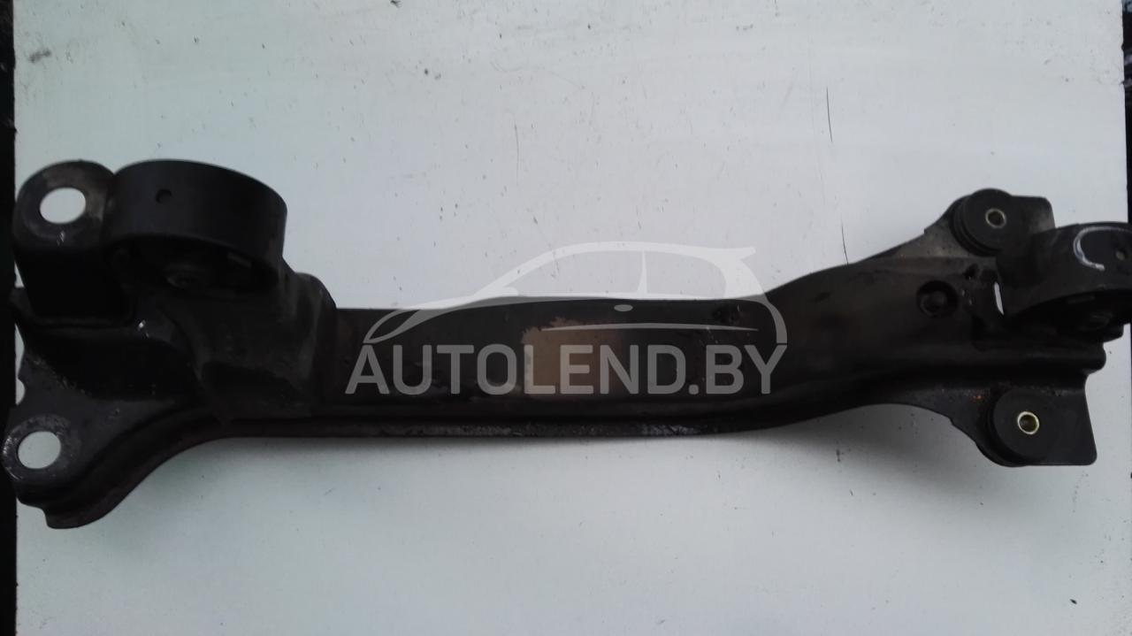 балка подвески передняя (подрамник) Suzuki Wagon R 2 поколение 2000, 1.0 л., бензин, МКПП, хетчбэк 5 дв. - фото №1