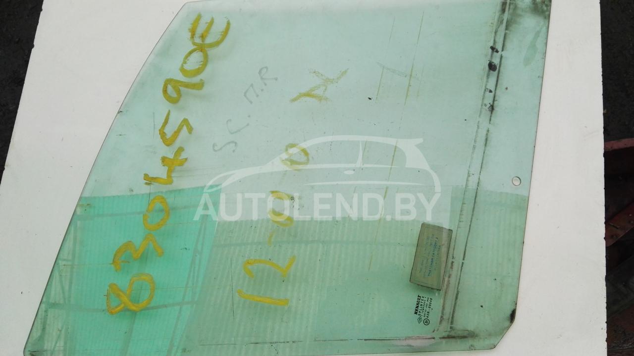 стекло двери передней правой Renault Scenic 1 поколение 1999, 2.0 л., бензин, МКПП, минивэн - фото №1