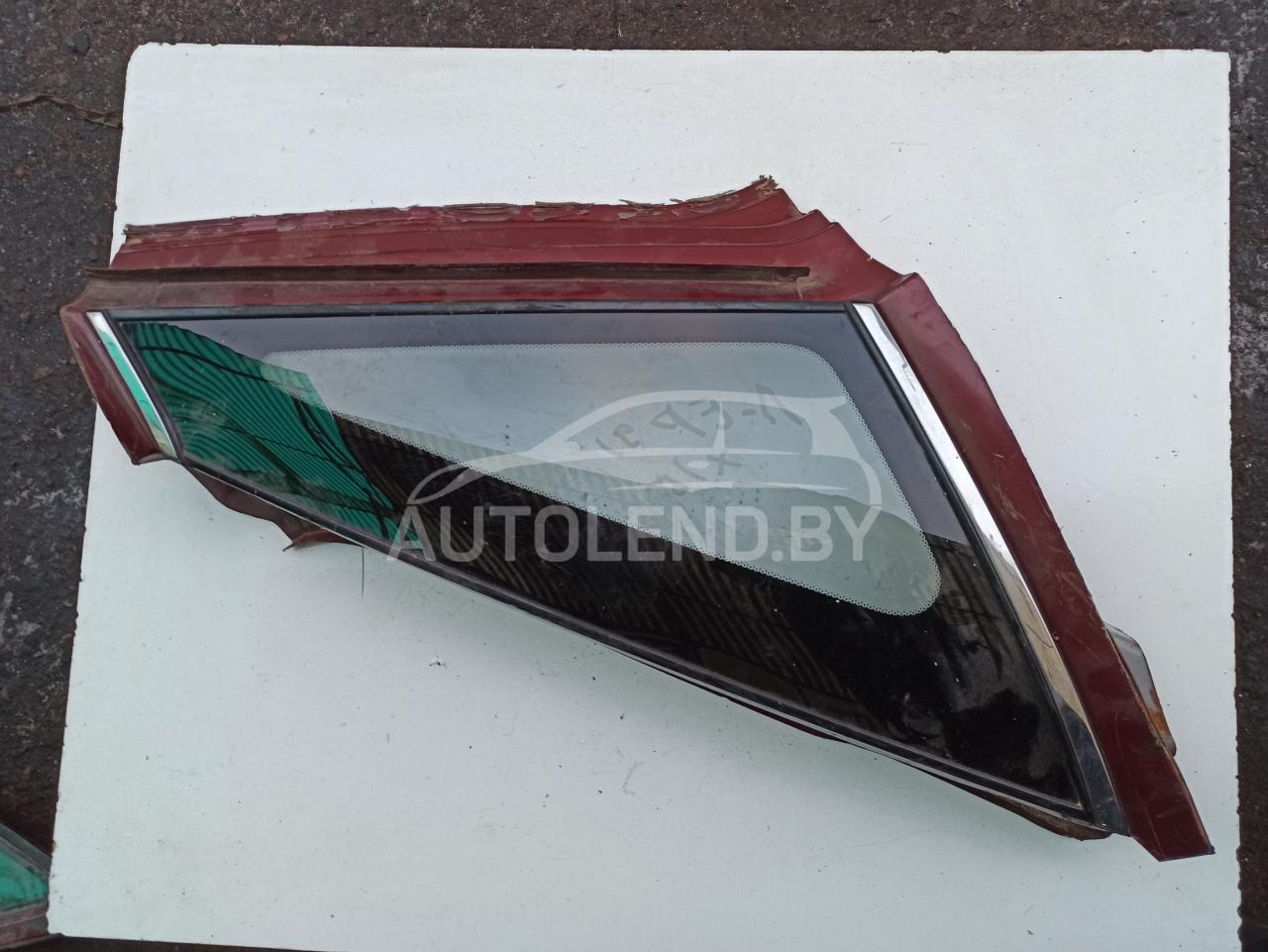 стекло кузовное боковое правое Mitsubishi Lancer 4 поколение 1991, 1.5 л., бензин, МКПП, хетчбэк 5 дв.