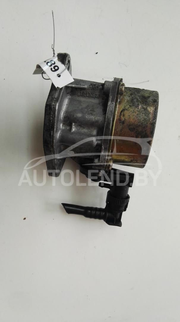 насос вакуумный Renault Trafic 2 поколение 2003, 1.9 л., дизель, МКПП, минивэн - фото №1