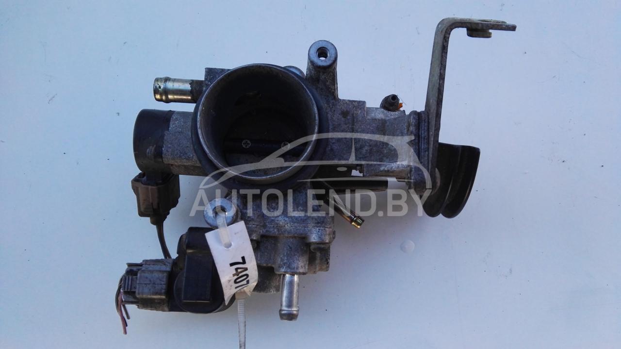 заслонка дроссельная Daihatsu Terios 1 поколение J100 2000, 1.3 л., бензин, МКПП, хетчбэк 5 дв., 22270-97401, 136800-1840 - фото №1