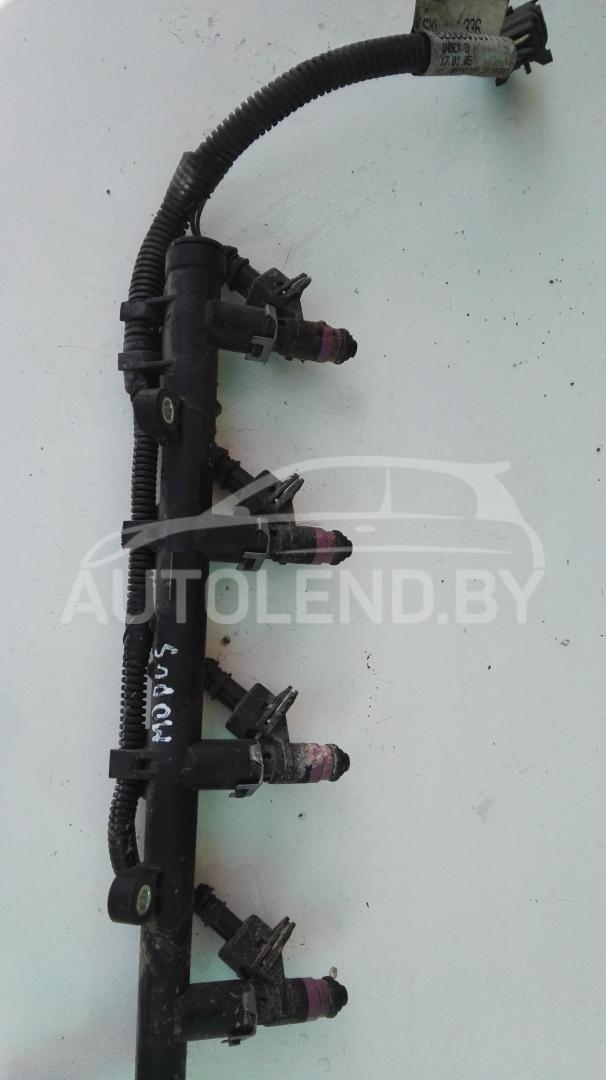 форсунка Renault Megane 2 поколение 2004, 1.6 л., бензин, МКПП, хетчбэк 5 дв., H132259, 5052A04028 - фото №1