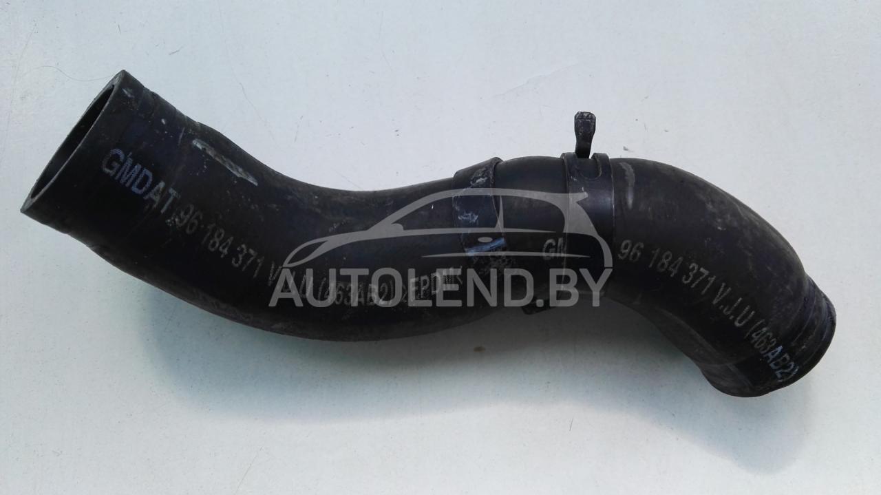 патрубок (трубопровод, шланг) Daewoo Tacuma 1 поколение 2003, 2.0 л., бензин, АКПП, хетчбэк 5 дв., 96184371 - фото №1