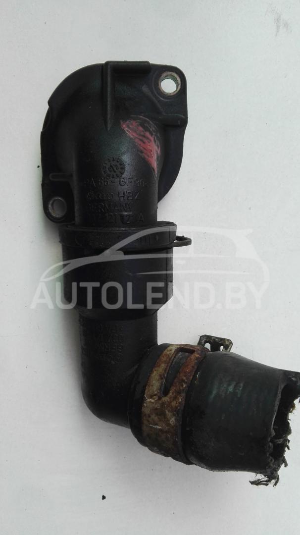 патрубок (трубопровод, шланг) Volkswagen Passat B3 1991, 1.8 л., бензин, АКПП, седан, 037121121A - фото №1