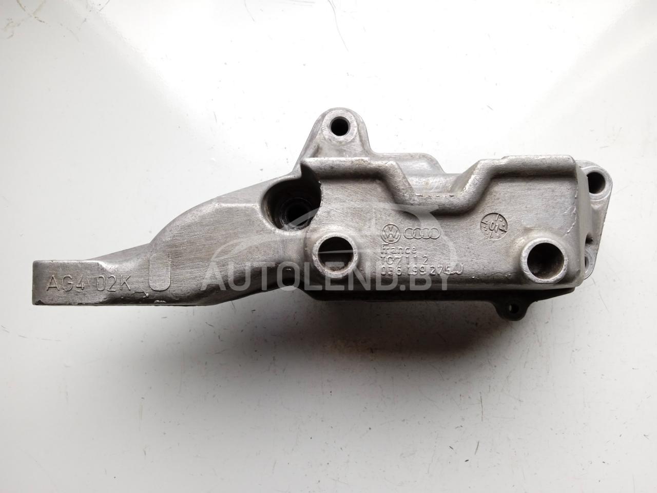 кронштейн двигателя Volkswagen Golf 4 поколение 2001, 1.4 л., бензин, МКПП, универсал, 036199275J - фото №1