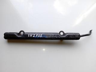 топливная рампа Toyota Prius 1 поколение XW10 2002, 1.5 л., бензин, АКПП, хетчбэк 5 дв.
