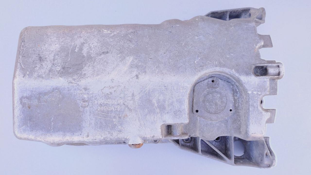 масляный поддон Volkswagen Passat B5 2000, 1.8 л., AEB, бензин, АКПП, седан, передний привод, 116VG0280 - фото №1