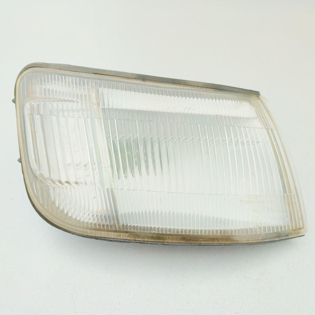 габаритный фонарь передний правый Mitsubishi Space Wagon 2 поколение (Typ N30/N40) 1997, 2.0 л., бензин, МКПП, минивэн, 01-214-1540R - фото №1