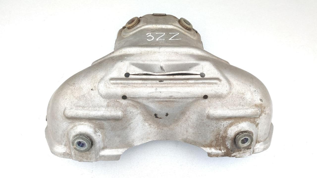 защита (экран) выпускного коллектора Toyota Avensis 2 поколение (T250) 2004, 1.6 л., 3ZZ-FE, бензин, МКПП - фото №1