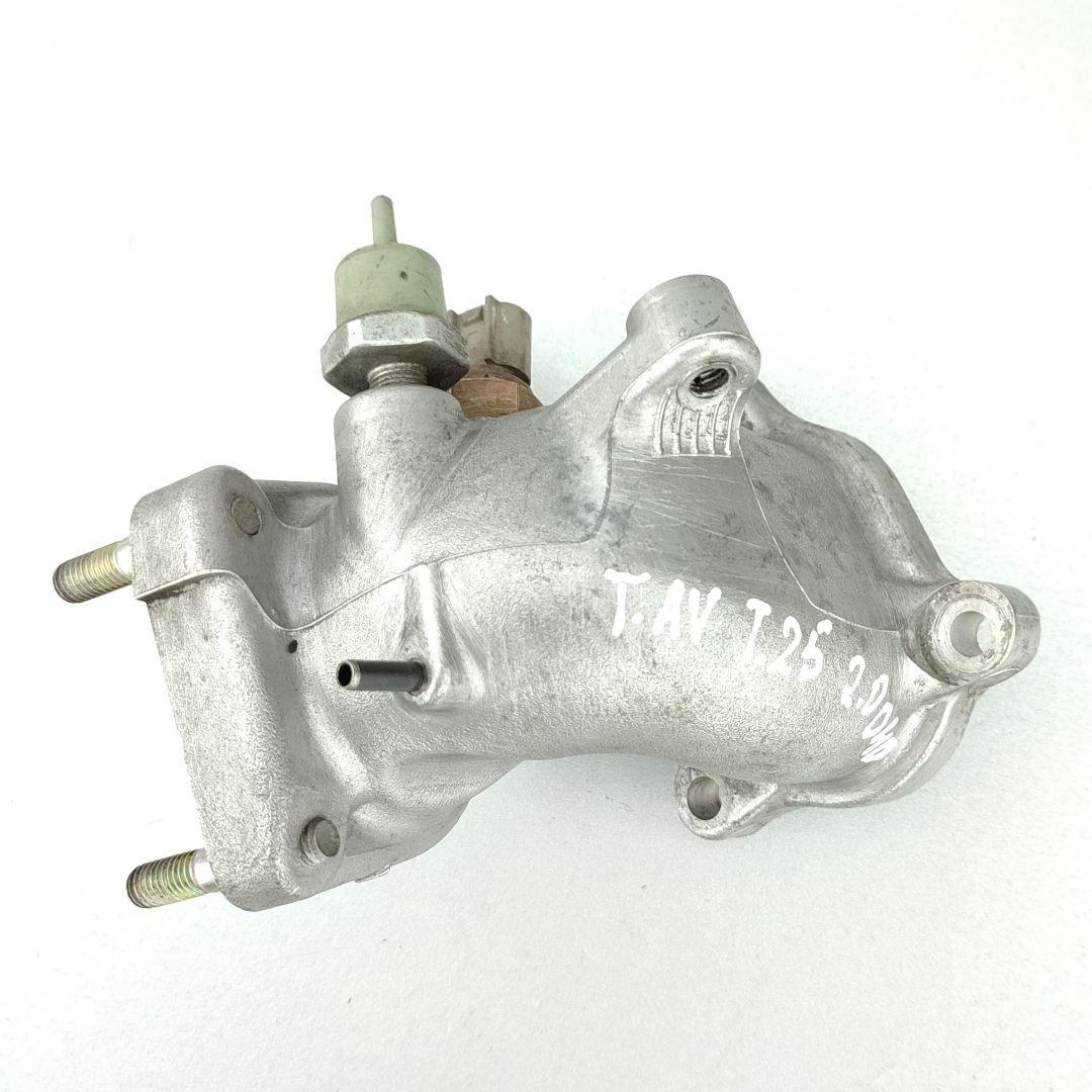 патрубок (трубопровод, шланг) Toyota Avensis 2 поколение (T250) 2005, 2.0 л., дизель, МКПП, хетчбэк 5 дв. - фото №1