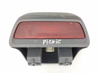 дополнительный стоп-сигнал Toyota Picnic 1 поколение XM10 1999, 2.2 л., 3C-T, дизель, МКПП, минивэн