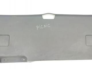 обшивка крышки багажника Toyota Picnic 1 поколение XM10 1999, 2.2 л., 3C-T, дизель, МКПП, минивэн