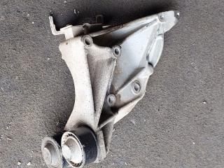 кронштейн компрессора кондиционера Suzuki Grand Vitara 2 поколение 2007, 1.9 л., дизель