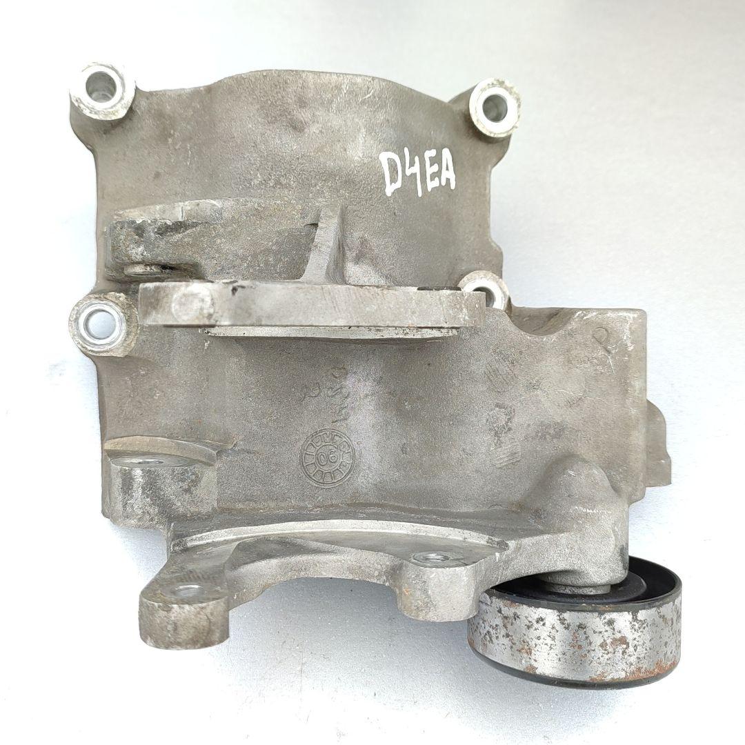 кронштейн (крепление) Hyundai Santa Fe 1 поколение (SM) (2000 - 2004), 2.0 л., D4EA, дизель, МКПП - фото №1