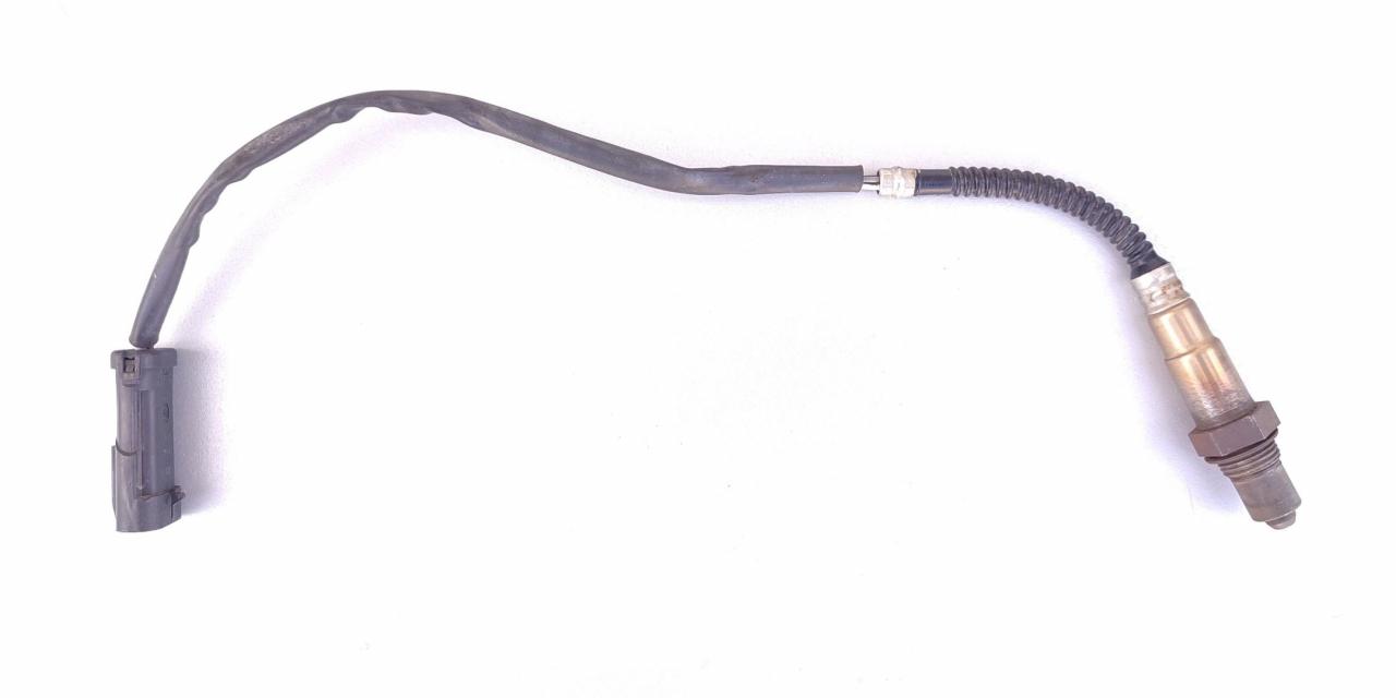 лямбда-зонд Renault Laguna 2 поколение 2004, 1.8 л., F4P 770, бензин, МКПП, 7700107433, 0258006046 - фото №1
