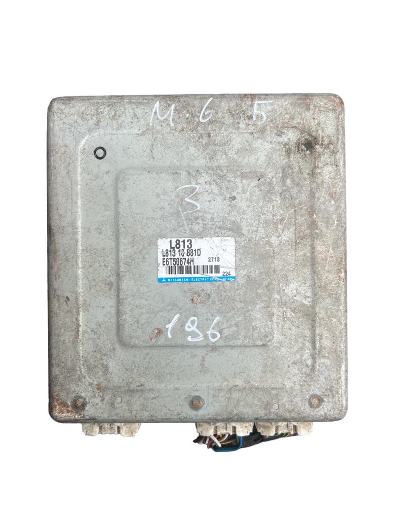 блок управления двигателем Mazda 6 GG 2004, 1.8 л., бензин, МКПП, L81318881D, E6T50674T - фото №1