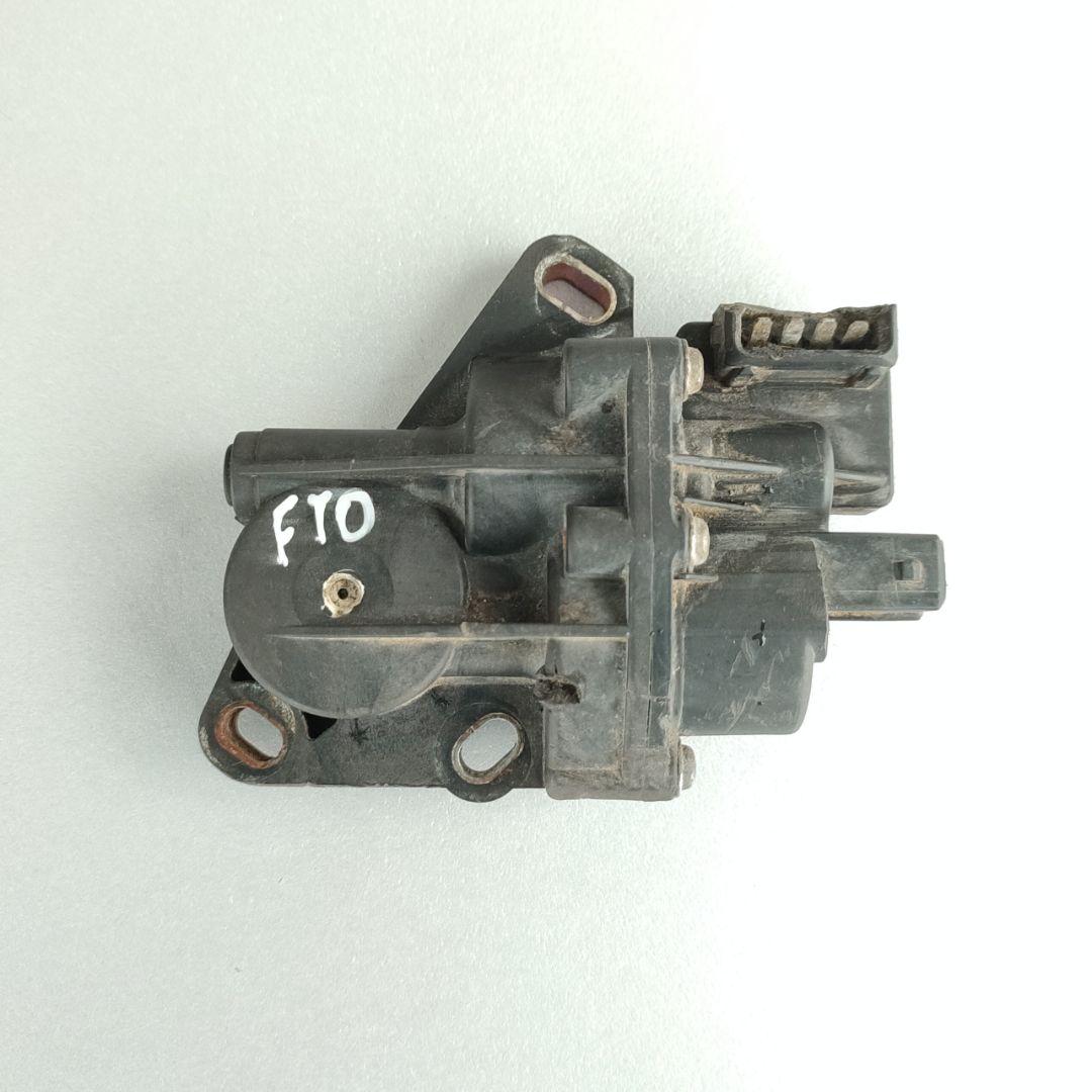 клапан холостого хода Mitsubishi FTO 1 поколение 1998, 2.0 л., бензин - фото №1
