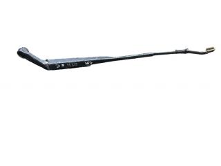 щеткодержатель (поводок стеклоочистителя, дворник) Mazda 626 GE 1993