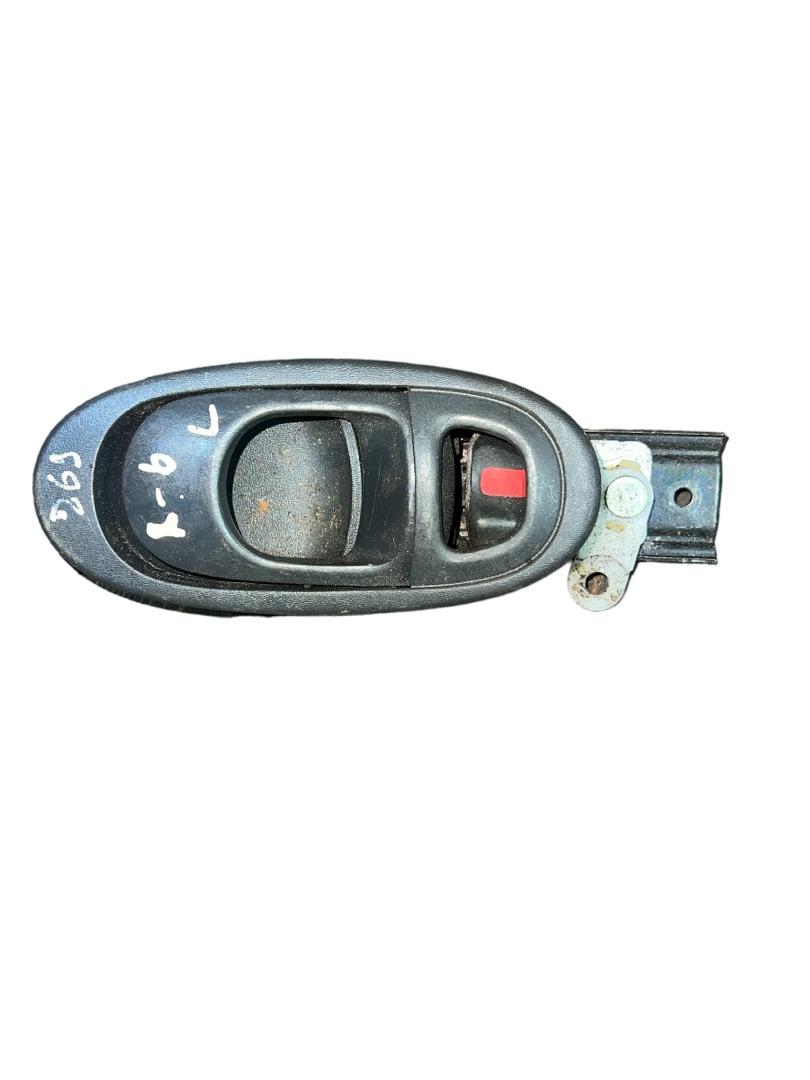 ручка внутренняя Mazda Xedos 6 1 поколение 1995 - фото №1