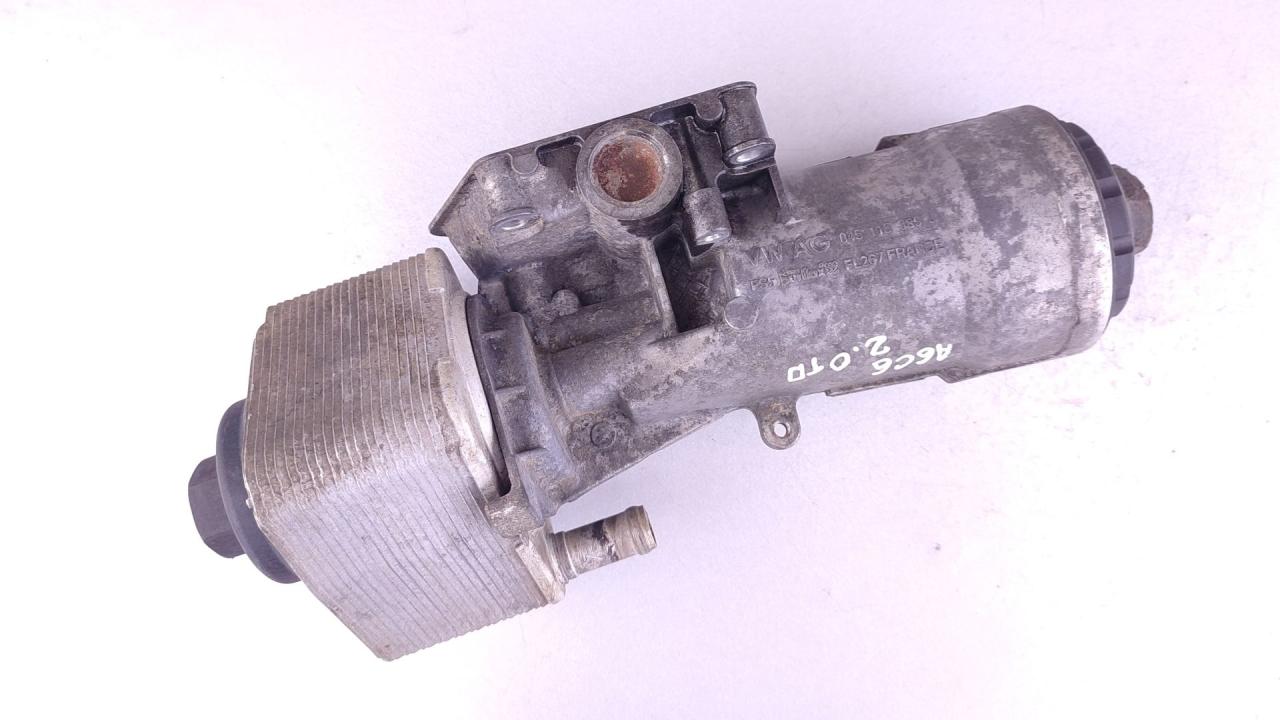 корпус масляного фильтра Audi A6 4F/C6 2006, 2.0 л., дизель, 045115389J - фото №1