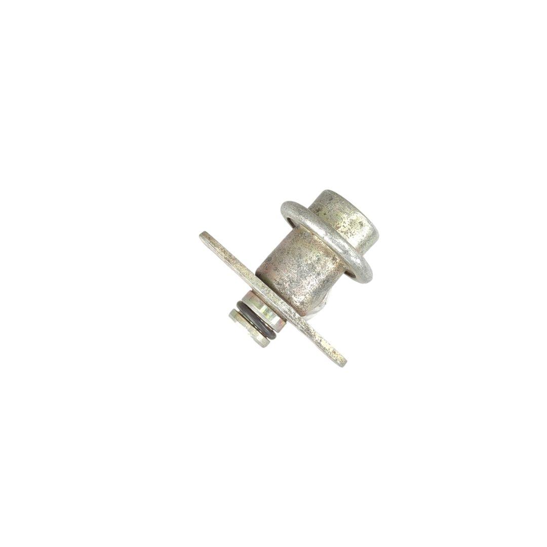pегулятор давления топлива Mitsubishi Lancer 4 поколение 1992, 1.5 л., 4G15 (12V), бензин, 1280 - фото №1