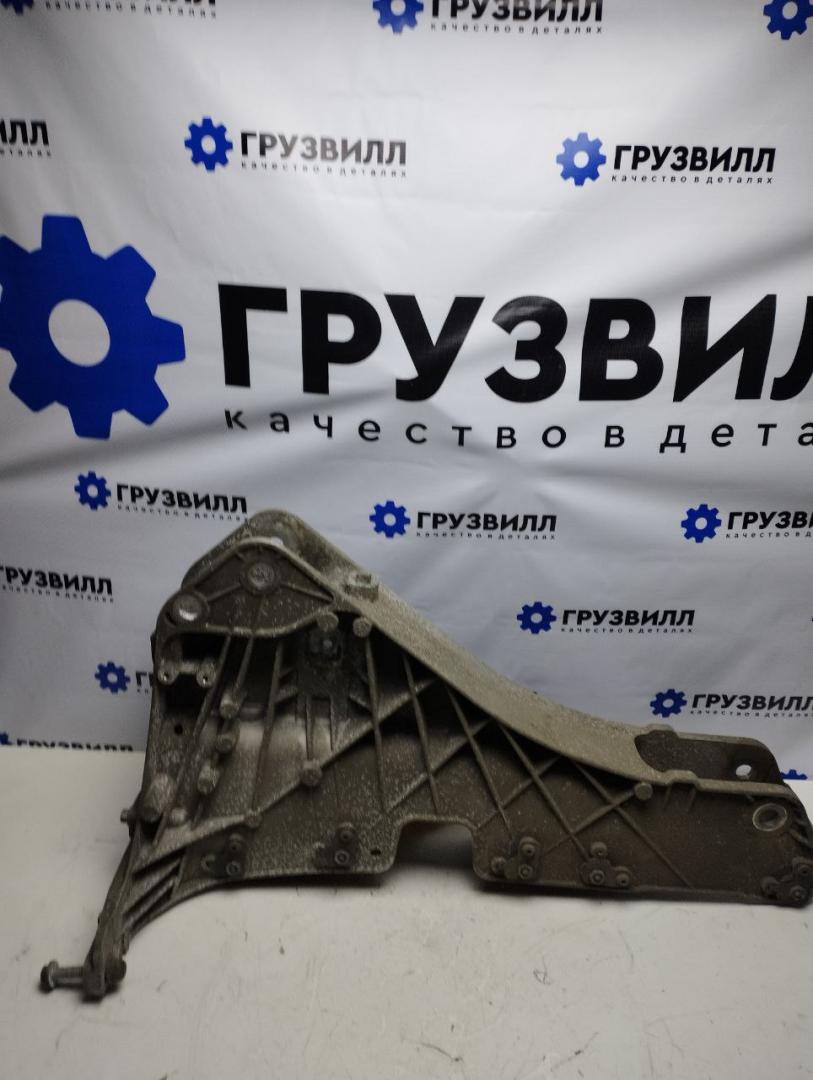 крепление стабилизатора / втулки стабилизатора Renault T-Series 1 поколение (2013 - 2026), 82311041, 82311529