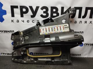 рамка панели приборов Volvo FH4 первое поколение (2013 - 2020), 82271583