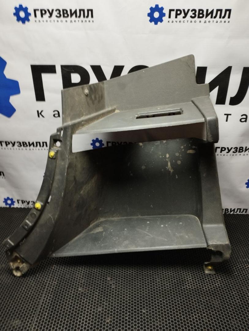 корпус подножки левый Volvo FH4 первое поколение (2013 - 2020), 82136982