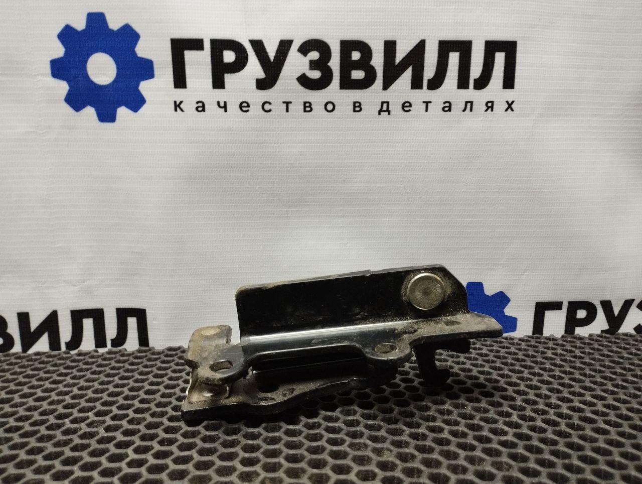 петля решётки радиатора Volvo FH4 первое поколение (2013 - 2020), 82060441