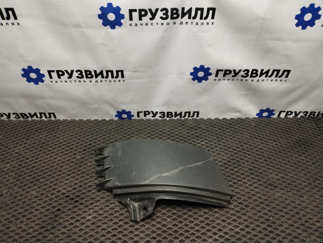 угол панели стеклоочистителя Volvo FH4 первое поколение (2013 - 2020), 82835601