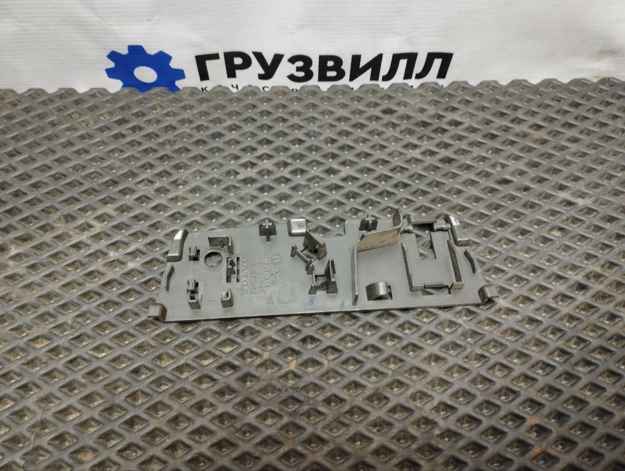 кронштейн (крепление) Volvo FH4 первое поколение (2013 - 2020), 82402818
