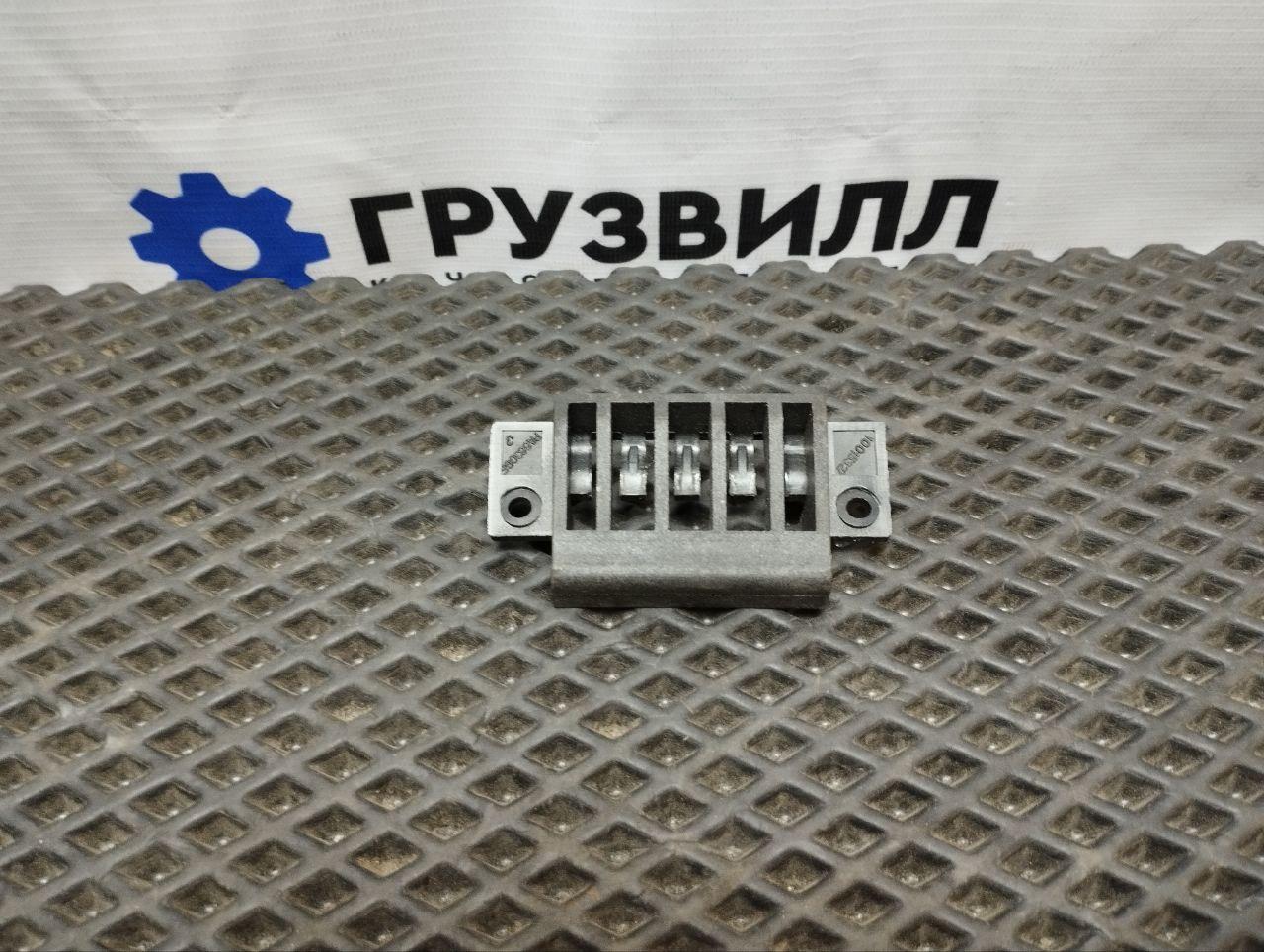 крепление люка Volvo FH4 первое поколение (2013 - 2020), 10015327