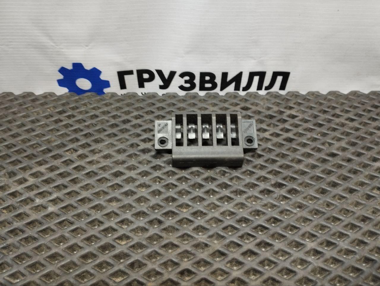 крепление люка Volvo FH4 первое поколение (2013 - 2020), 10015327