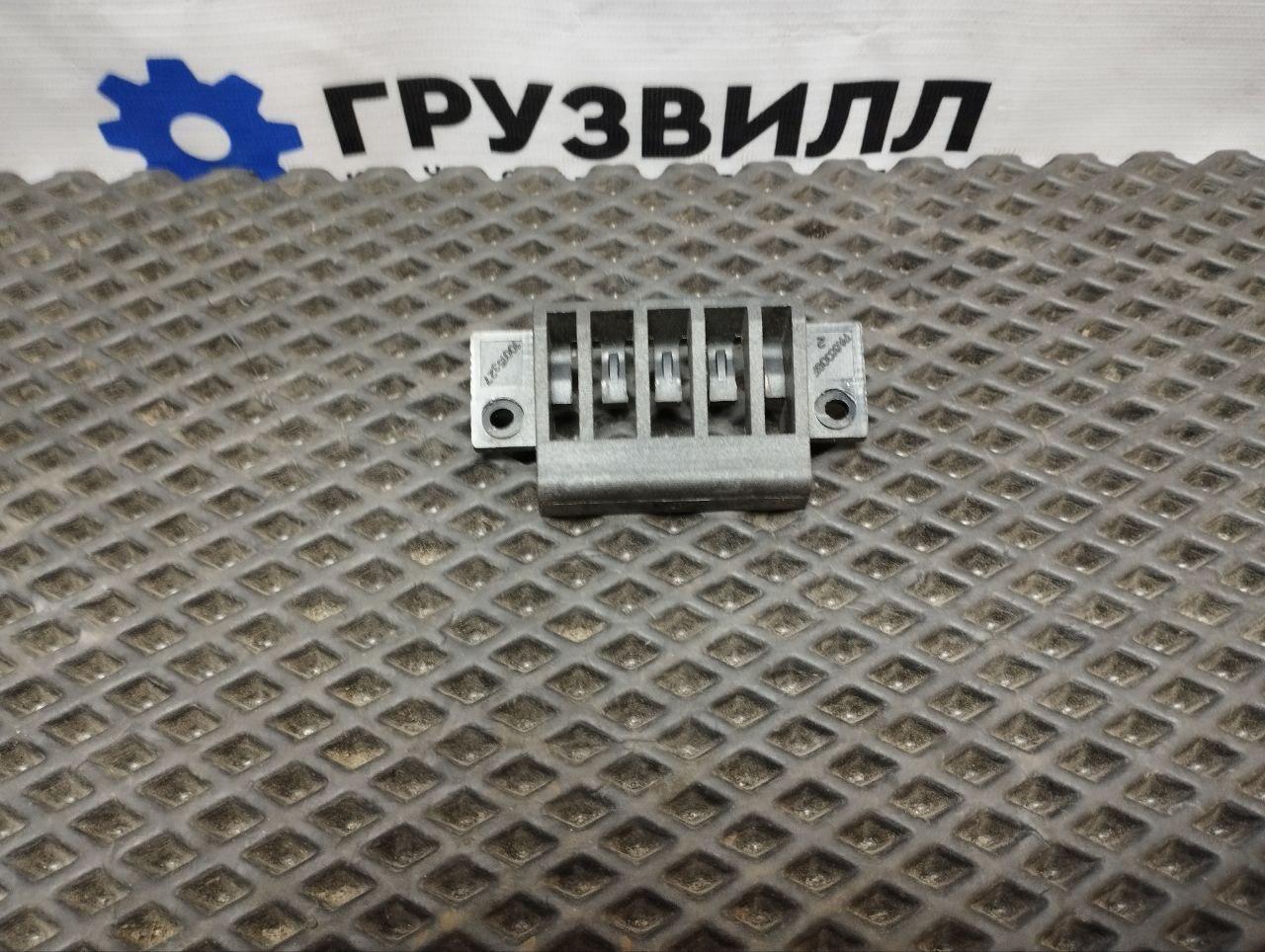 крепление люка Volvo FH4 первое поколение (2013 - 2020), 10015327