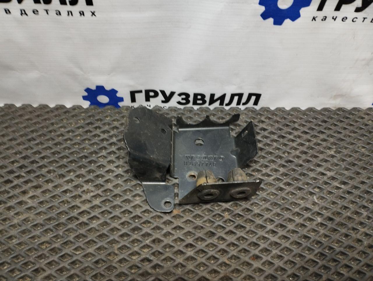 кронштейн (крепление) Volvo FH4 первое поколение (2013 - 2020), 82857748