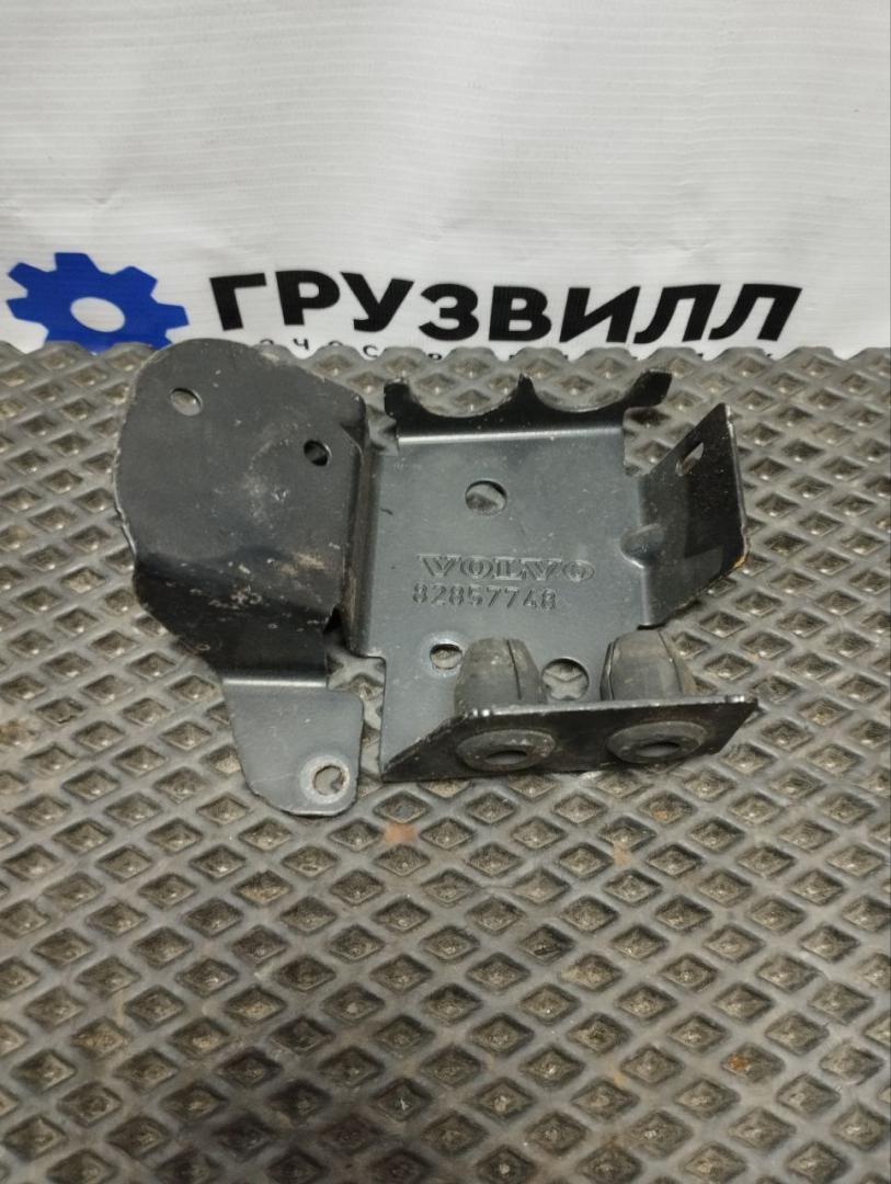кронштейн (крепление) Volvo FH4 первое поколение (2013 - 2020), 82857748