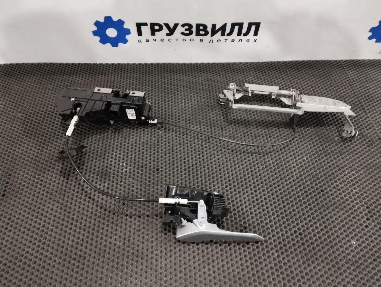 ручка внутренняя Volvo FH5 2 (2019 - 2026), 82313918, 84012027, 24112448, 24112472 - фото №1