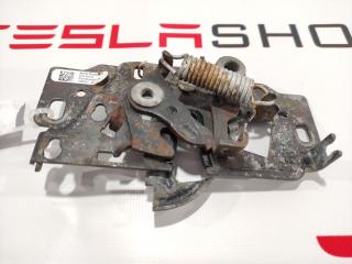 замок капота Tesla Model S 1 поколение [рестайлинг] 2018, 1033011-00-A