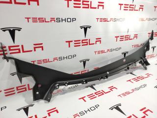 Подкапотная накладка стеклоочистителей Tesla Model 3 1 поколение 2020, 1081676-00-G