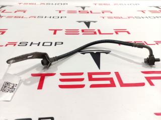 шланг тормозной заднего правого Tesla Model S 1 поколение 2016, 1088733-00-C