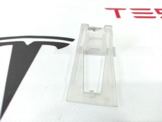 Изолятор силиконовый защитного метал. корпуса основной батареи Tesla Model S 1 поколение 2016, 1014929-00-C