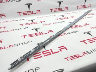 Молдинг накладки порога Tesla Model S 1 поколение 2014, 1007313-00-C